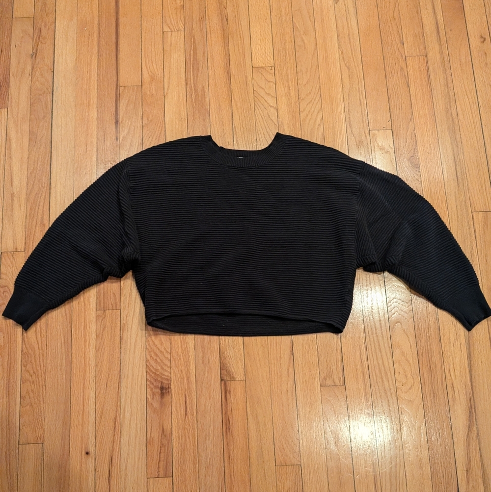 Offline By Aerie Ribbed Cropped Crew Neck Sweater Size Small Stretchy